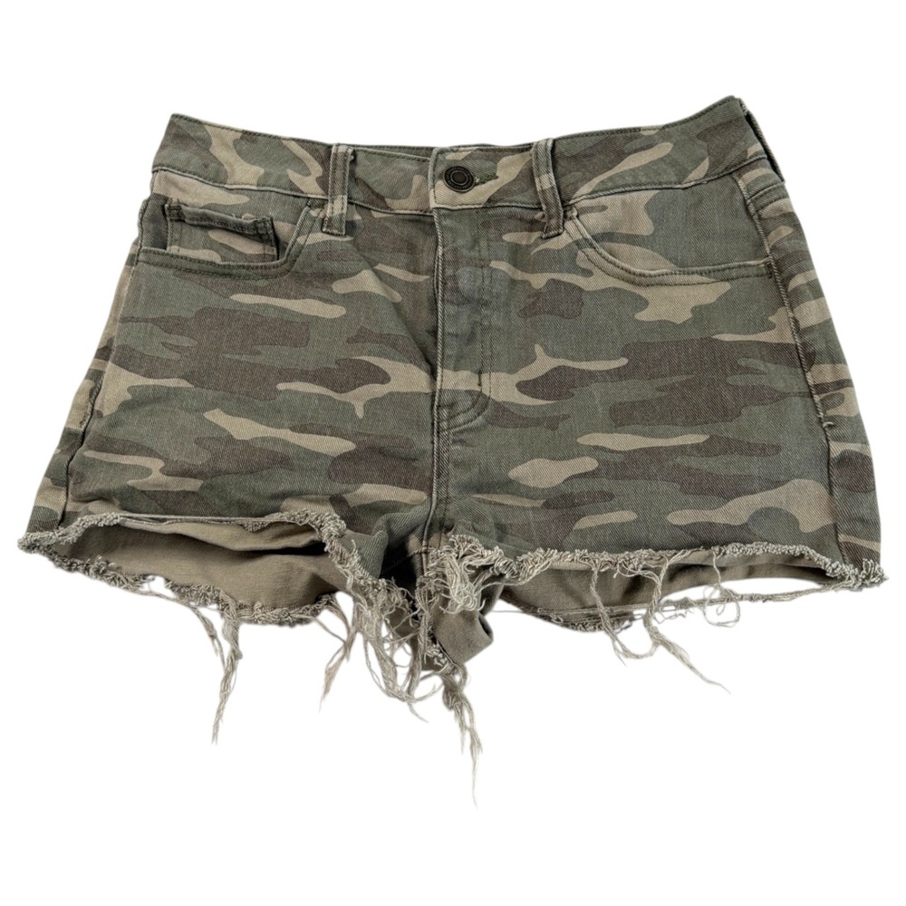 High Rise Shortie Shorts Size 11 30W Camo Cutoff Frayed Hem Grunge Y2K